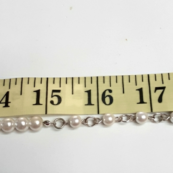 Vintage White Pearls Necklace & Bracelet Set - Picture 8 of 9